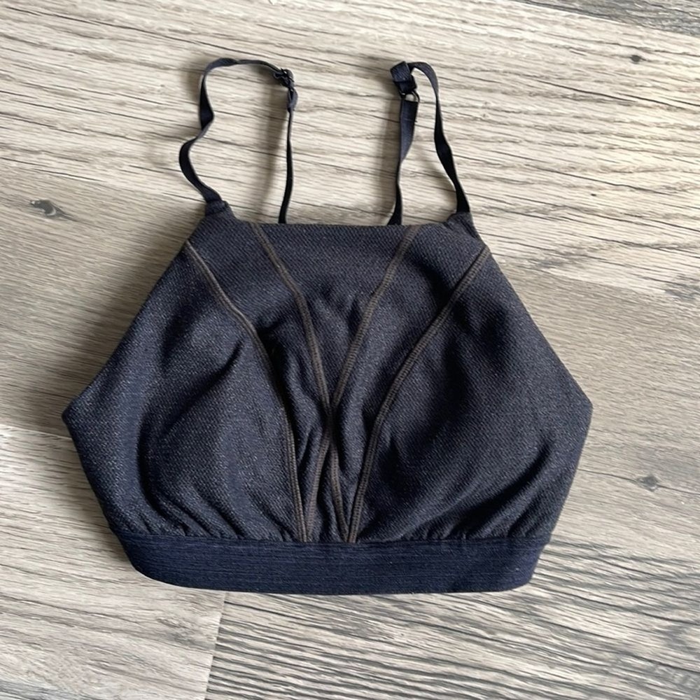 Prana sports bra gray adjustable straps size medium - Picture 1 of 9